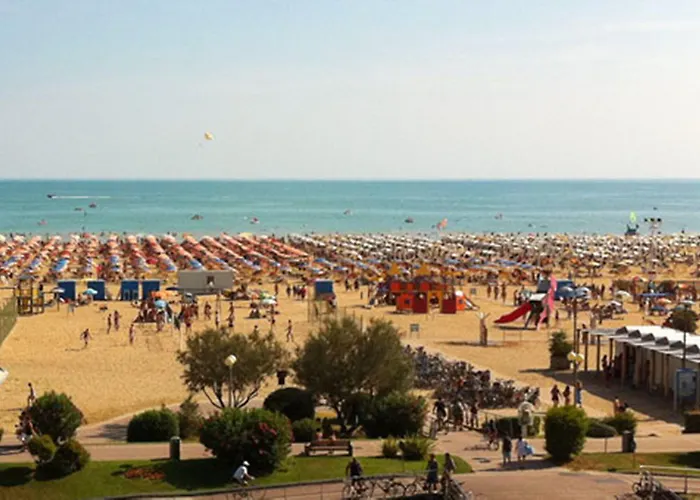 Comfortable And Bright Flat - Beahost Apartmán Bibione