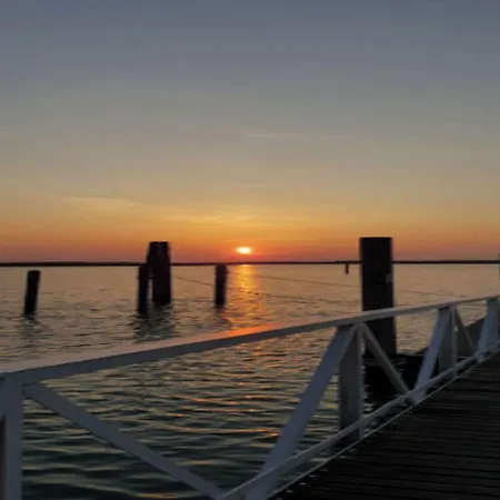 Апартаменты Comfortable And Bright Flat - Beahost Бибионе