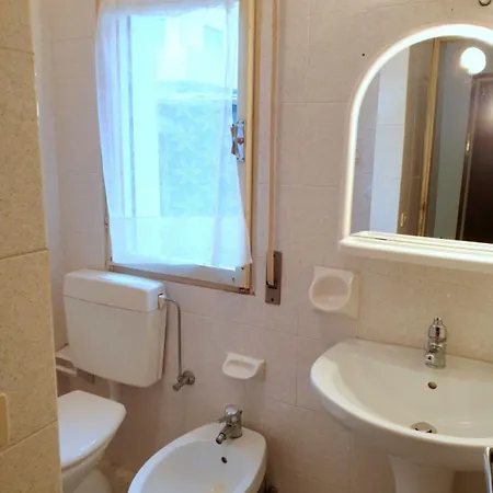 Comfortable And Bright Flat - Beahost Бибионе